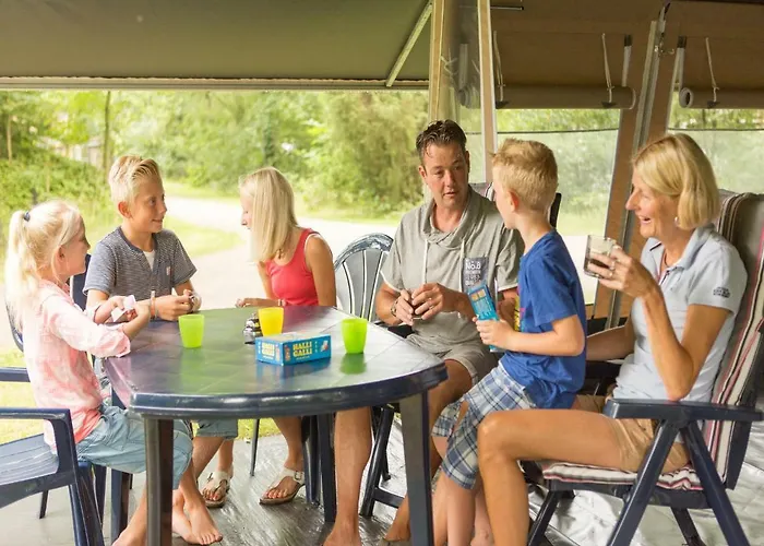 Campingplads Europarcs Gulperberg 2*